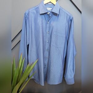 Van Heusen Men's Blue Dress Shirt, Size 16-1/2 And 34/35